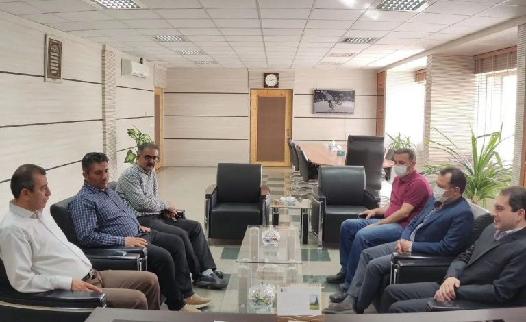دیدار هیات مدیره انجمن نویسندگان و خبرنگاران و عکاسان ورزشی کردستان با مدیر کل ورزش و جوانان استان