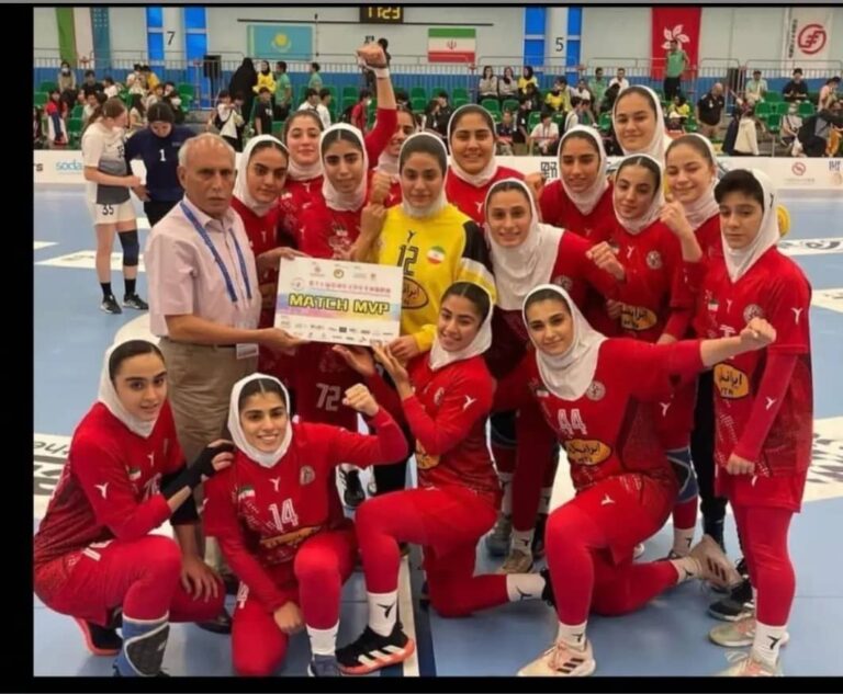 کسب سهمیه رقابت های قهرمانی جهان تیم ملی هندبال بانوان ایران برای دومین بار متوالی با همراهی دختران هندبالیست کردستانی