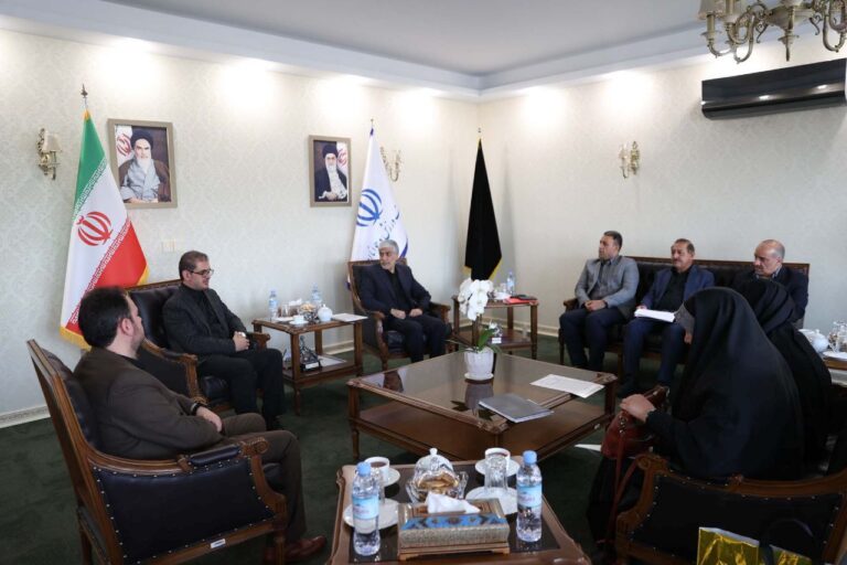 دیدار استاندار کردستان و سرپرست اداره کل ورزش و جوانان استان با سرپرست وزارت ورزش و جوانان کشور