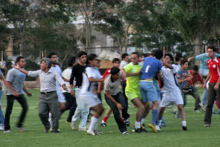 قطار فوتبال کردستان در ناکجا آباد!