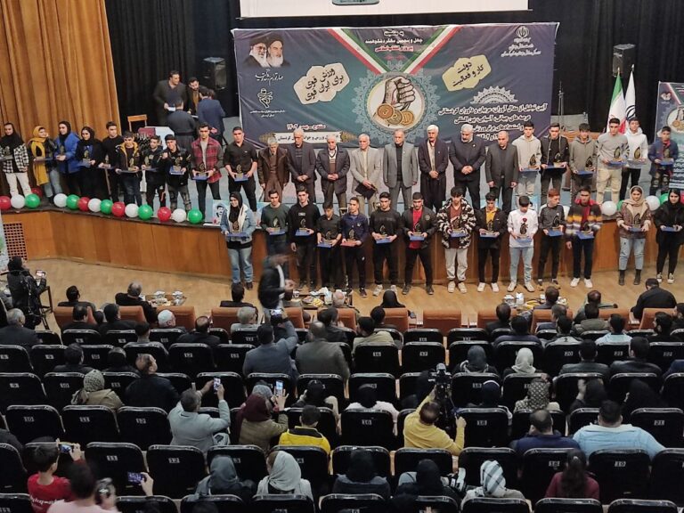 آیین تجلیل از مدال آوران و مربیان و داوران کردستانی عرصه های جهانی و آسیایی و بین المللی و استعداد های برتر ورزش کردستان برگزار شد