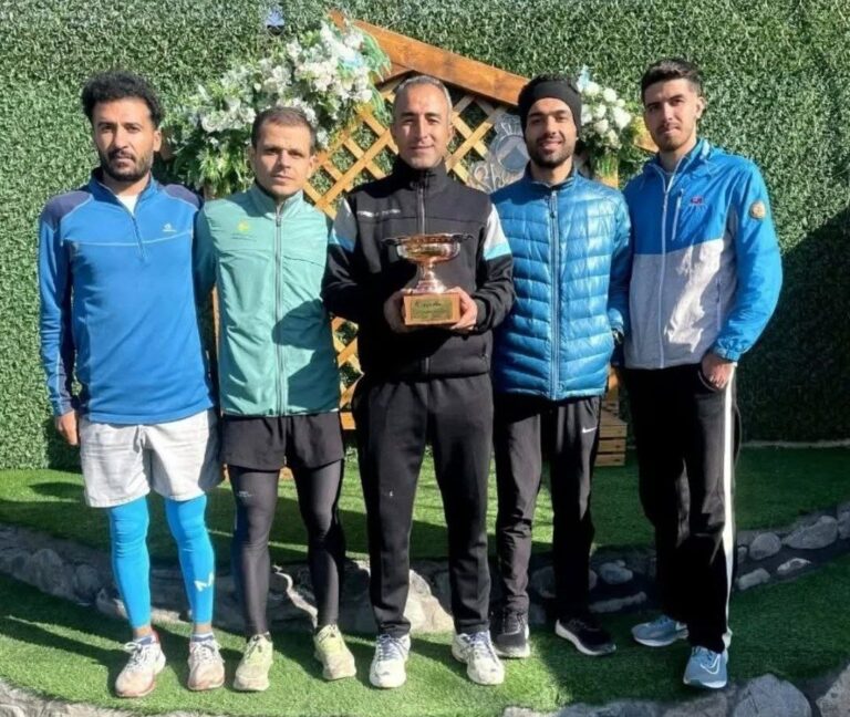 نایب قهرمانی دوندگان کردستانی در مسابقات دو صحرانوردی کشور