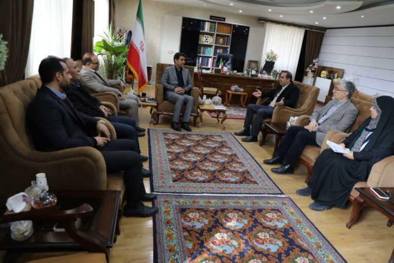 دیدار سرپرست فدراسیون اسکی با استاندار کردستان