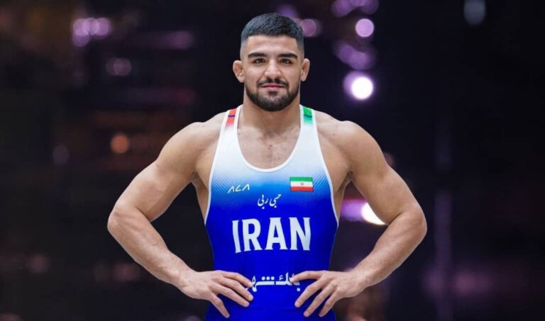 مبین کردستان قهرمان کشتی آزاد زیر ۲۳ سال جهان شد