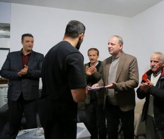  تجلیل مسئولین ورزش استان از مدال آوران رشته کشتی در رقابت‌های بین‌المللی