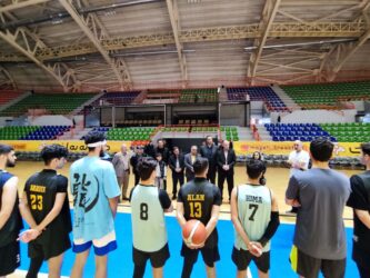  بازدید مدیرکل ورزش و جوانان استان از تمرینات تیم بسکتبال ایستک کردستان حاضر در رقابت‌های لیگ زیر ۲۳ سال کشور